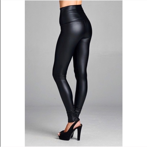 S-XL Avail! High Waisted Vegan Leather Leggings - Picture 4 of 7